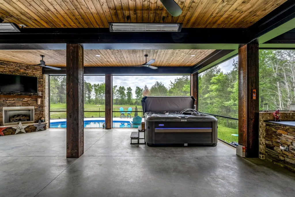2064 Lasea Road Spring Hill TN 37174