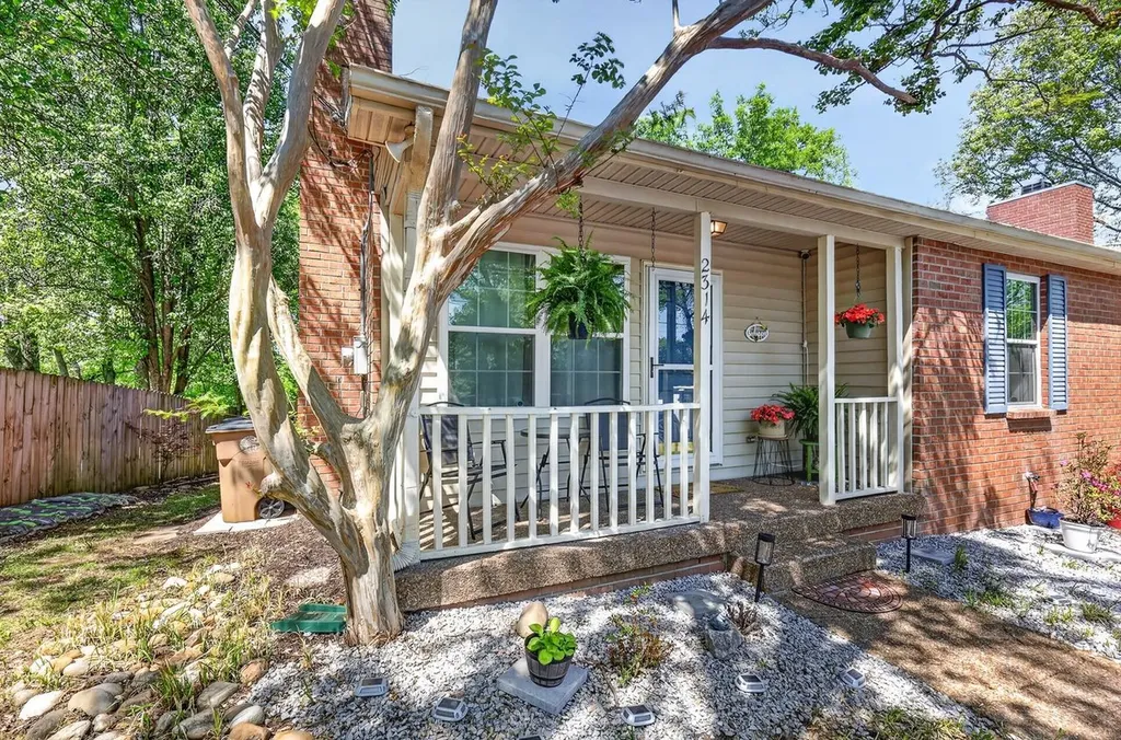 2314 Tally Green Court Nashville TN 37214