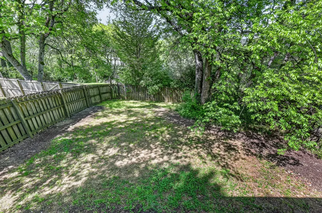 2314 Tally Green Court Nashville TN 37214