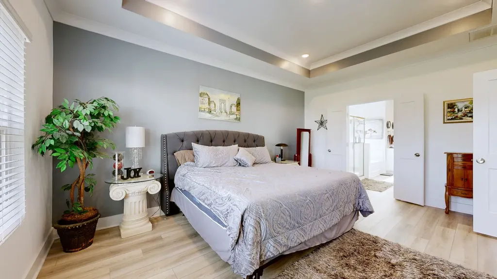105 Model Court Columbia TN 38401