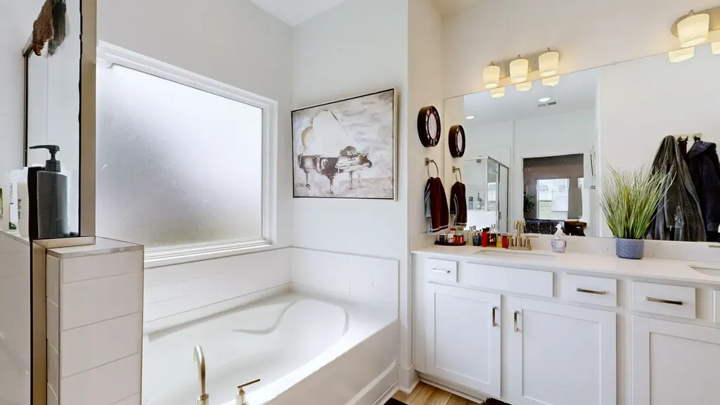 105 Model Court Columbia TN 38401