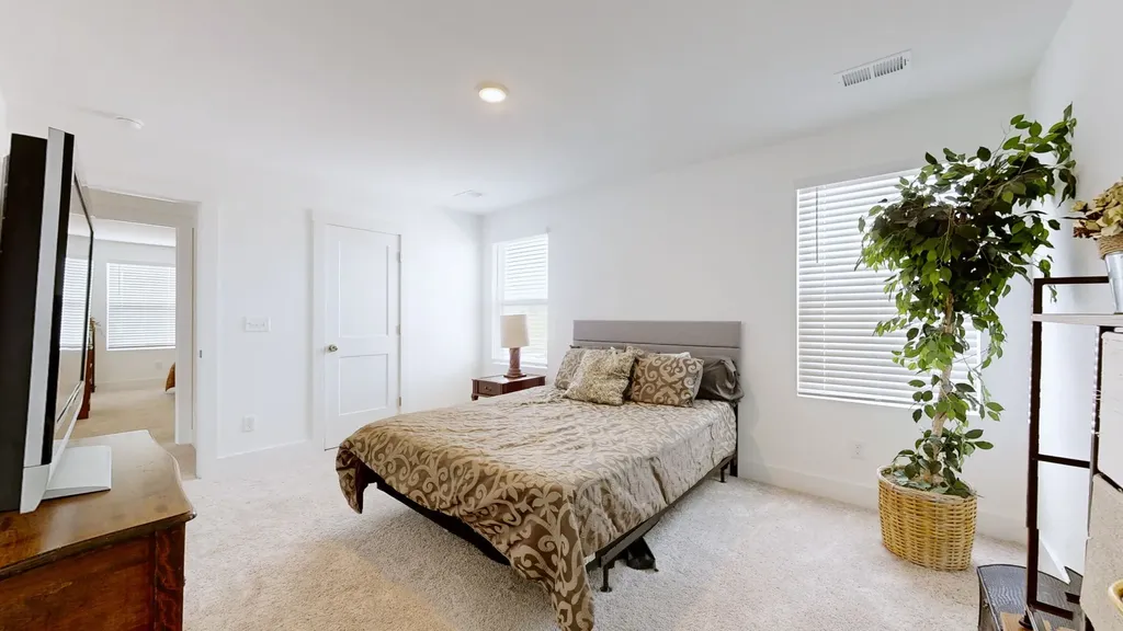 105 Model Court Columbia TN 38401