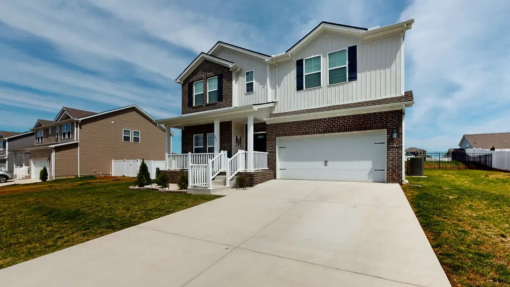 105 Model Court Columbia TN 38401