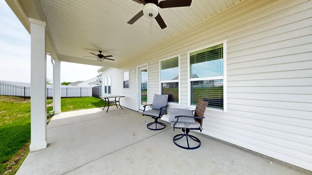 105 Model Court Columbia TN 38401