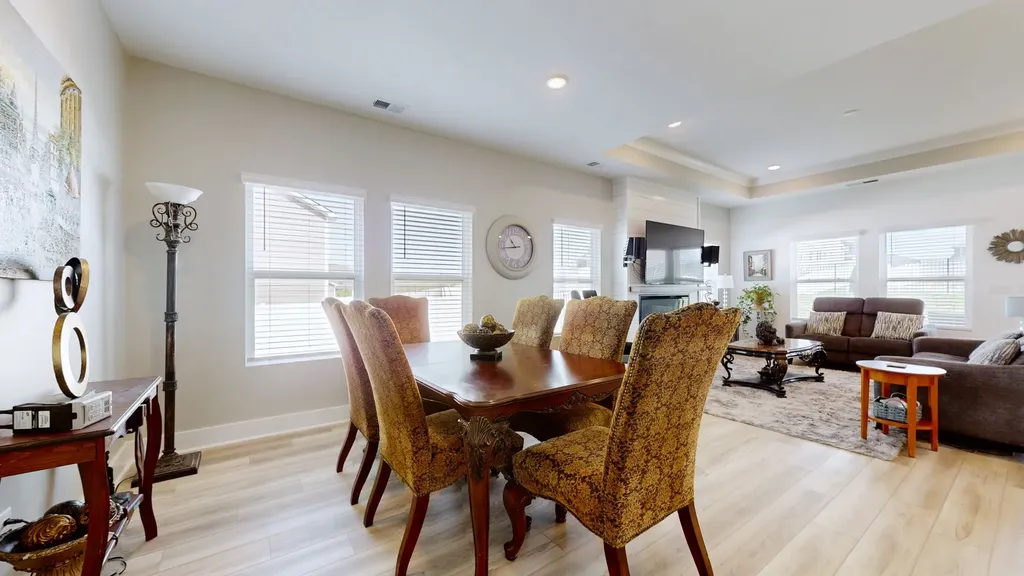 105 Model Court Columbia TN 38401