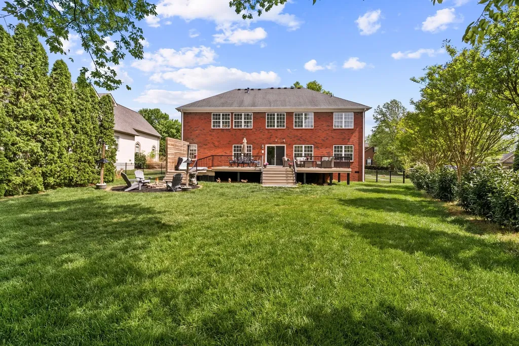 1608 Fair House Road Spring Hill TN 37174