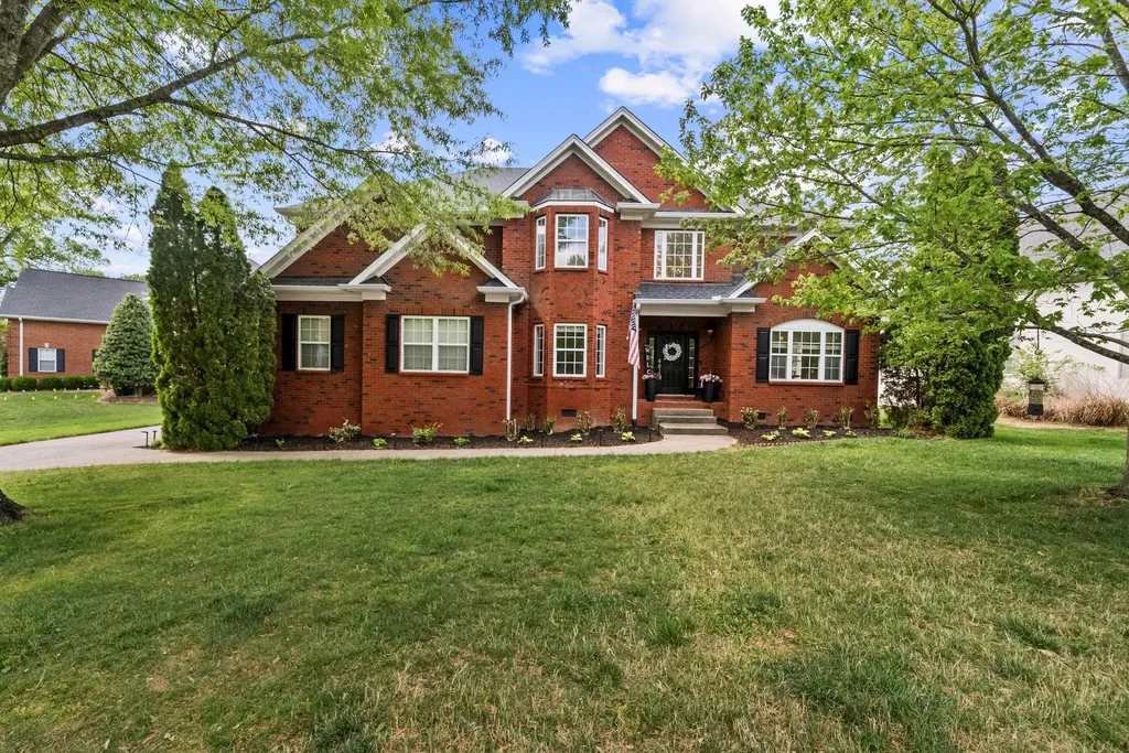 1608 Fair House Road Spring Hill TN 37174