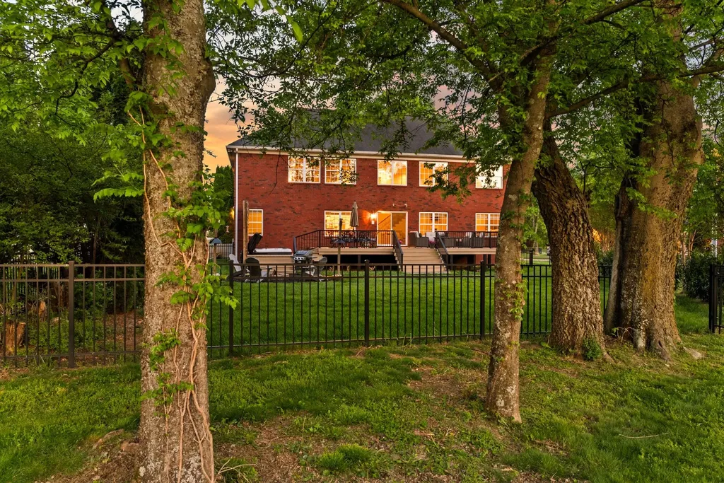 1608 Fair House Road Spring Hill TN 37174