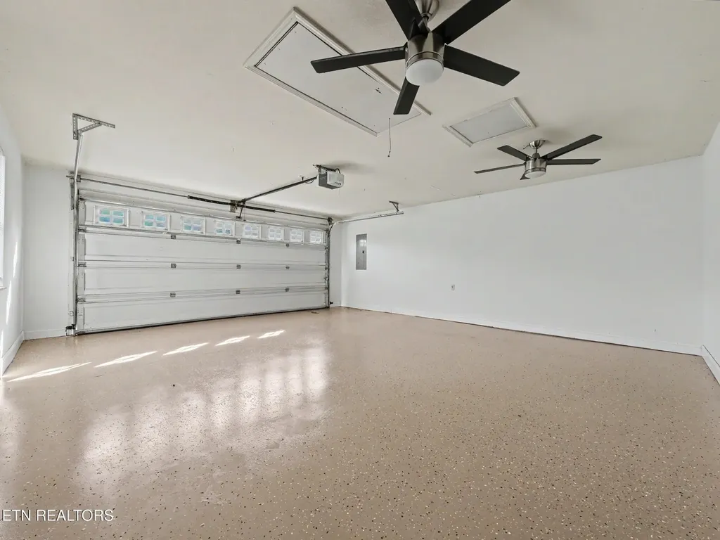 144 Jenny Drive Madisonville TN 37354