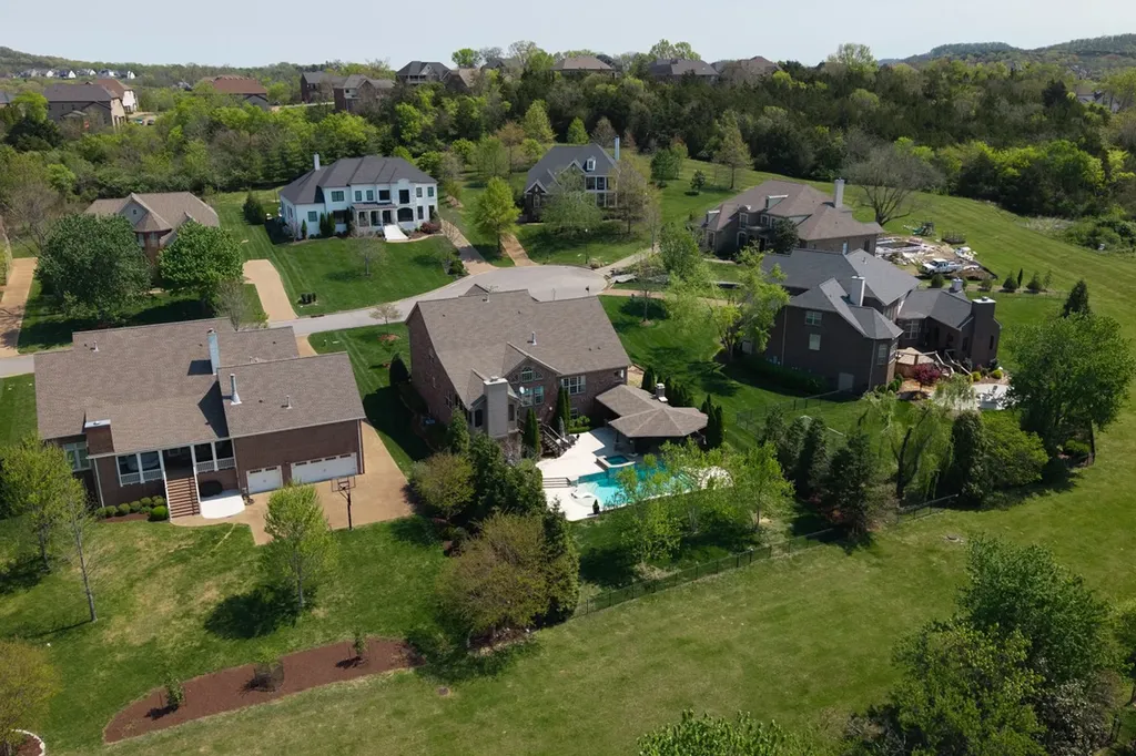 1833 Bronwyn Court Brentwood TN 37027