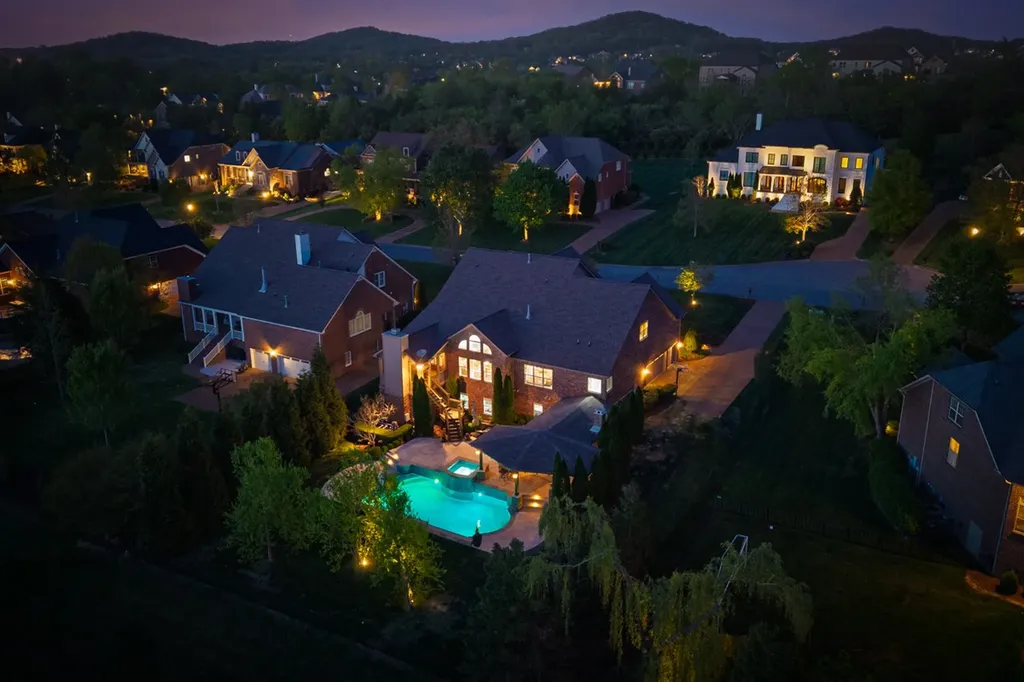 1833 Bronwyn Court Brentwood TN 37027