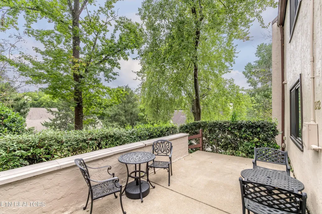1282 Burgandy Place Knoxville TN 37919