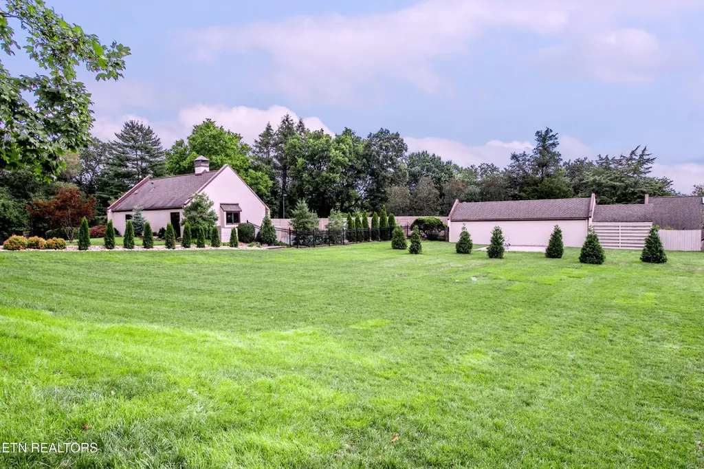 1282 Burgandy Place Knoxville TN 37919