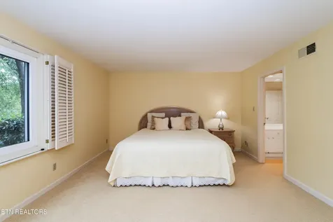 1282 Burgandy Place Knoxville TN 37919