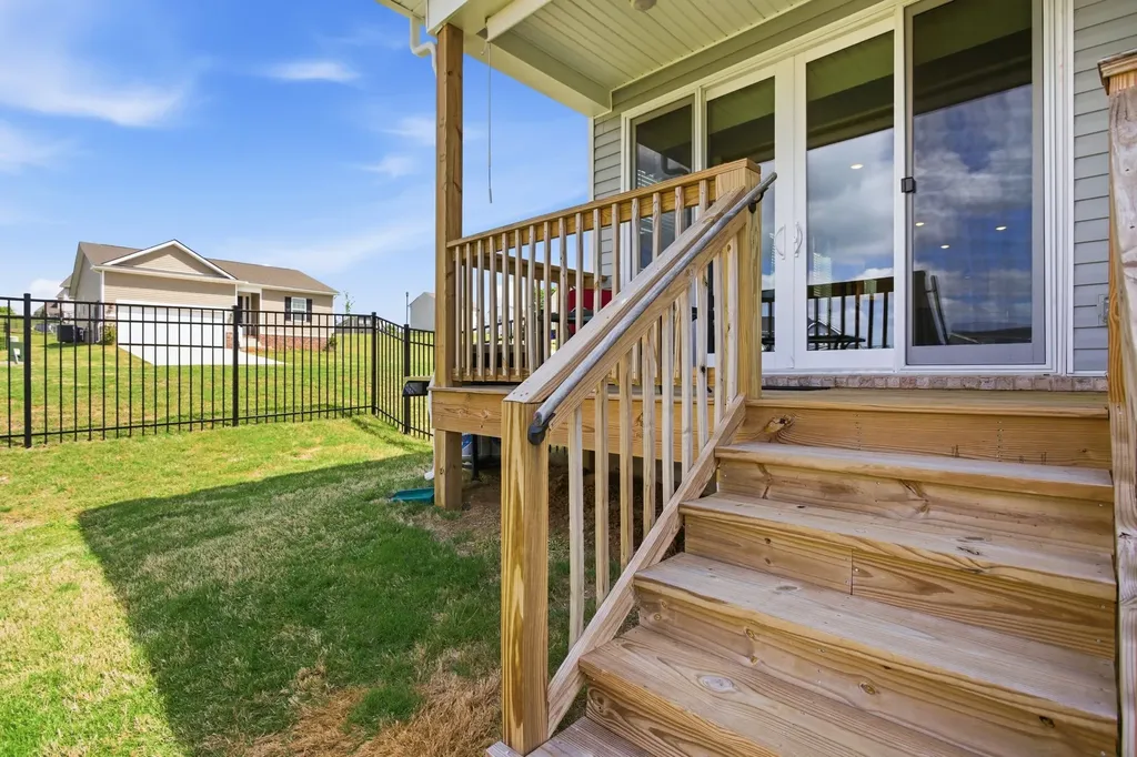 3055 Fernwood Lane Columbia TN 38401