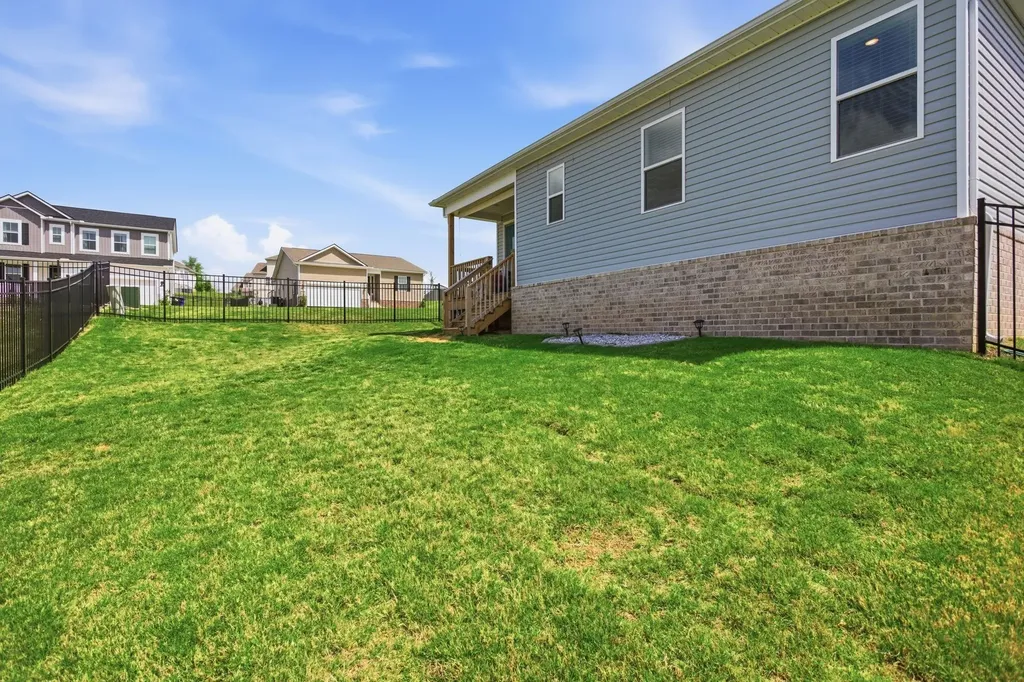 3055 Fernwood Lane Columbia TN 38401