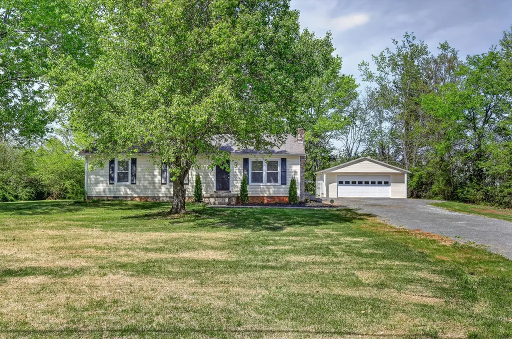 4827 Bradyville Pike Murfreesboro TN 37127