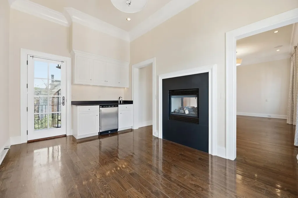 112 West End Close Nashville TN 37205