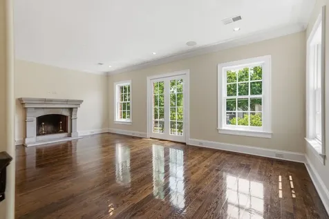 112 West End Close Nashville TN 37205