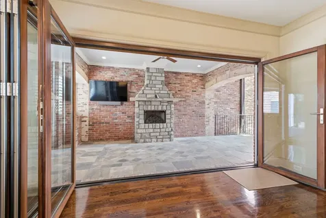 112 West End Close Nashville TN 37205