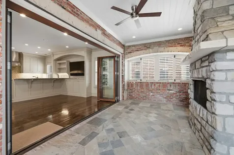 112 West End Close Nashville TN 37205