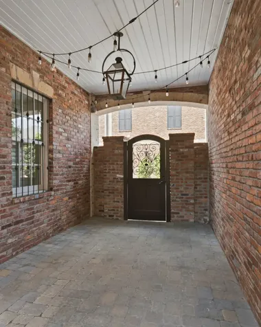 112 West End Close Nashville TN 37205