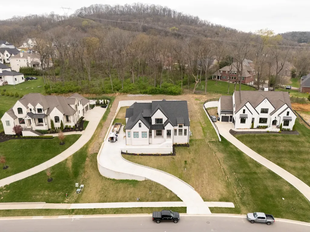 1586 Eastwood Drive Brentwood TN 37027