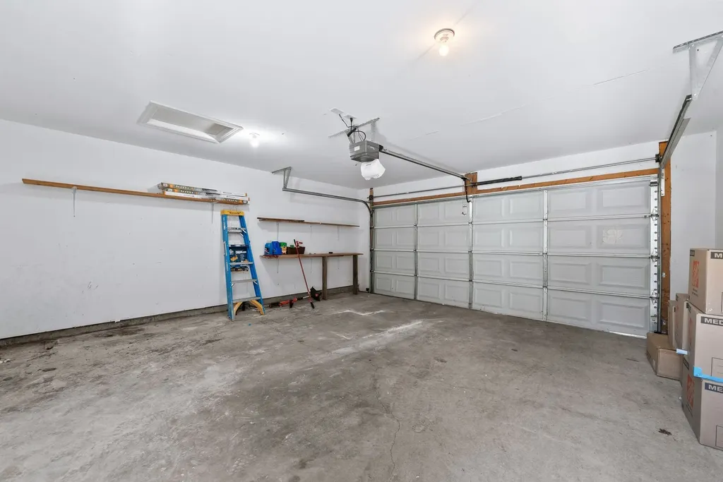 908 Loxley Drive Nashville TN 37211