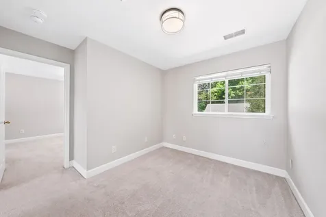 908 Loxley Drive Nashville TN 37211