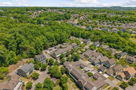 908 Loxley Drive Nashville TN 37211