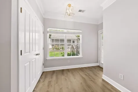 908 Loxley Drive Nashville TN 37211