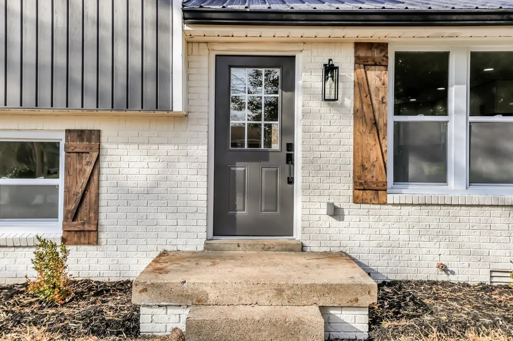115 James Drive Clarksville TN 37042