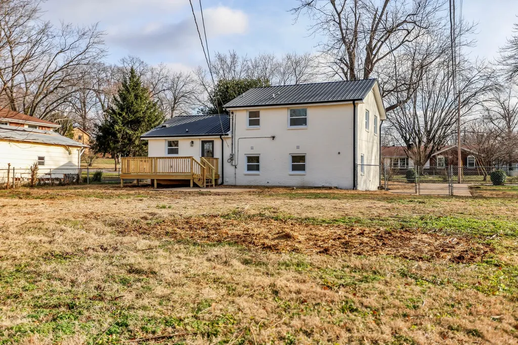 115 James Drive Clarksville TN 37042