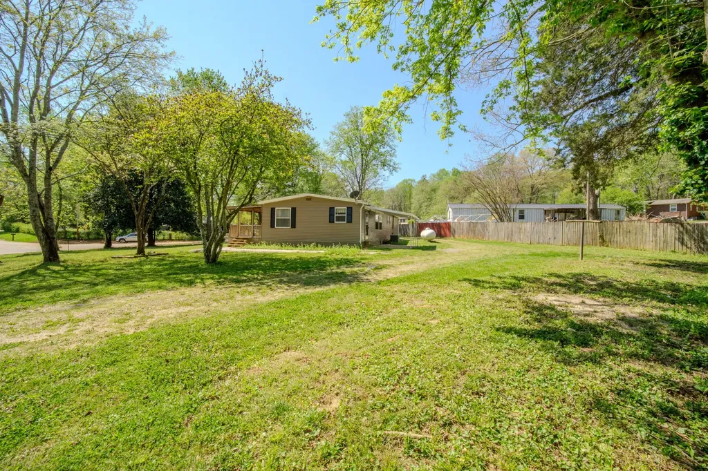 4461 S Creek Drive Cookeville TN 38506