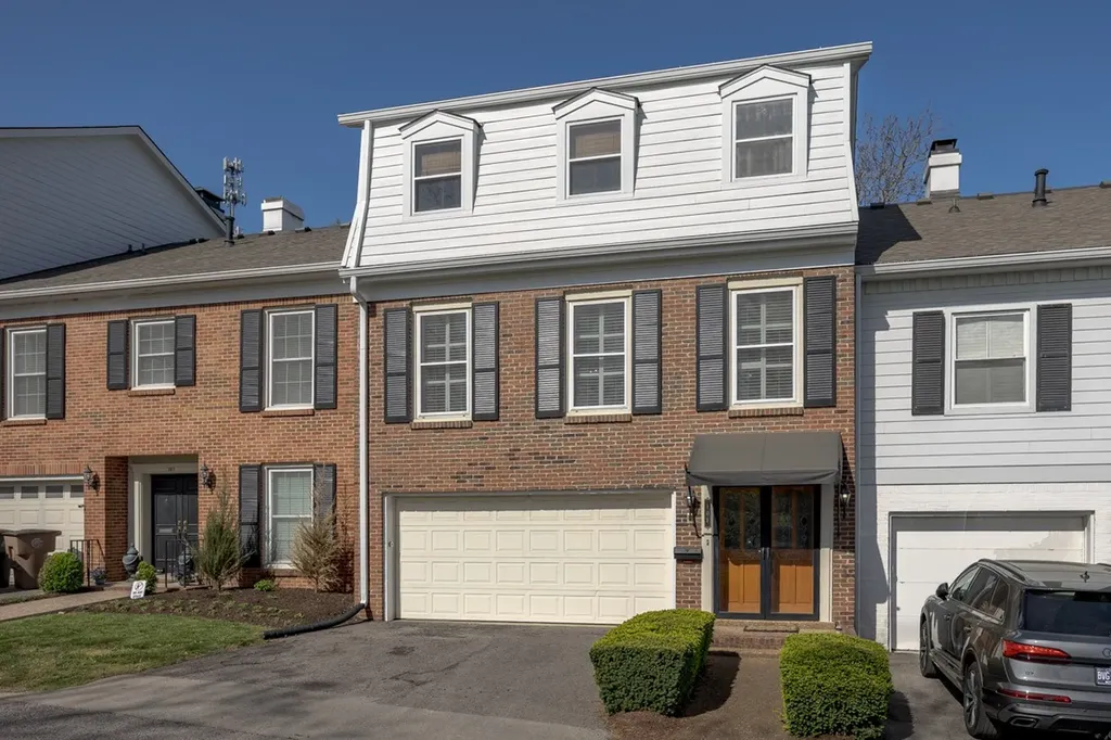 108 Jefferson Square Nashville TN 37215