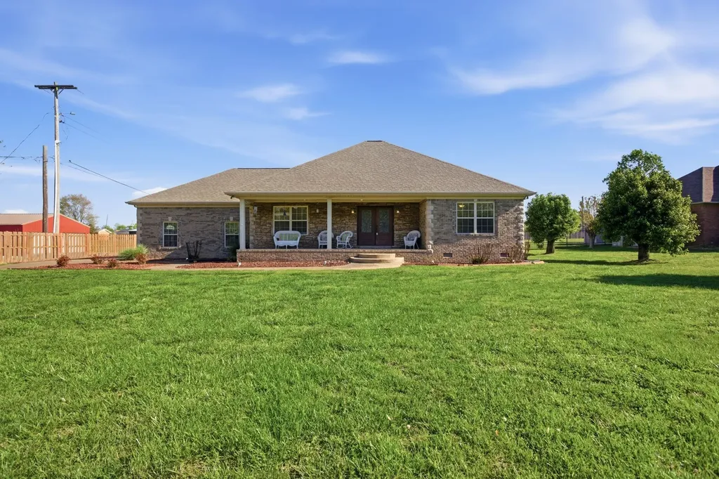 408 Weakley Creek Road Lawrenceburg TN 38464
