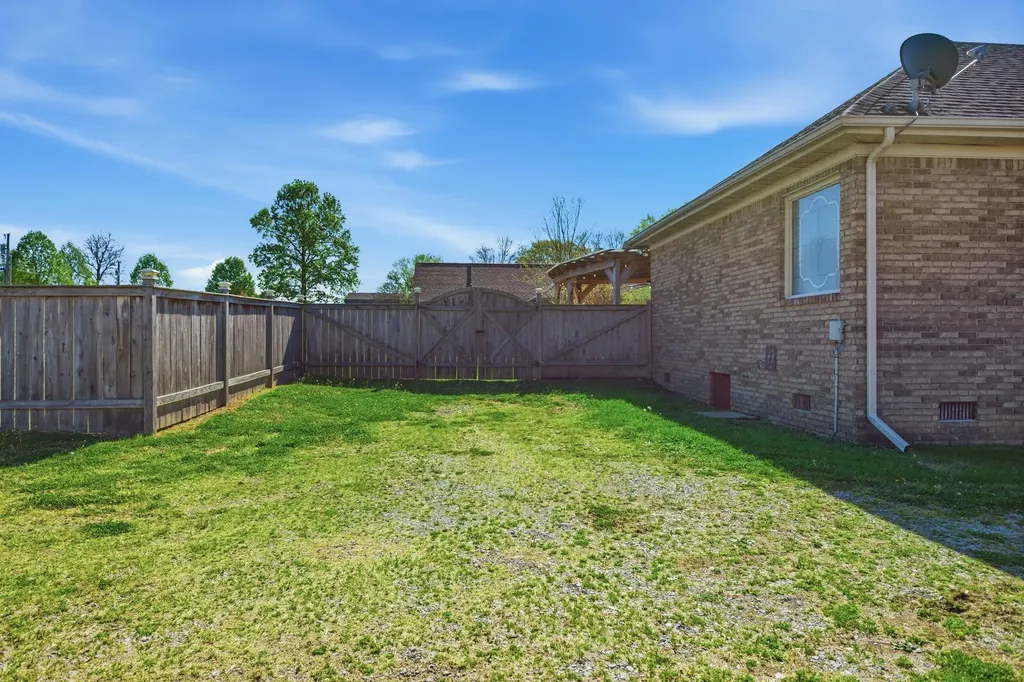 408 Weakley Creek Road Lawrenceburg TN 38464