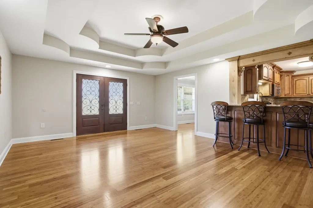 408 Weakley Creek Road Lawrenceburg TN 38464