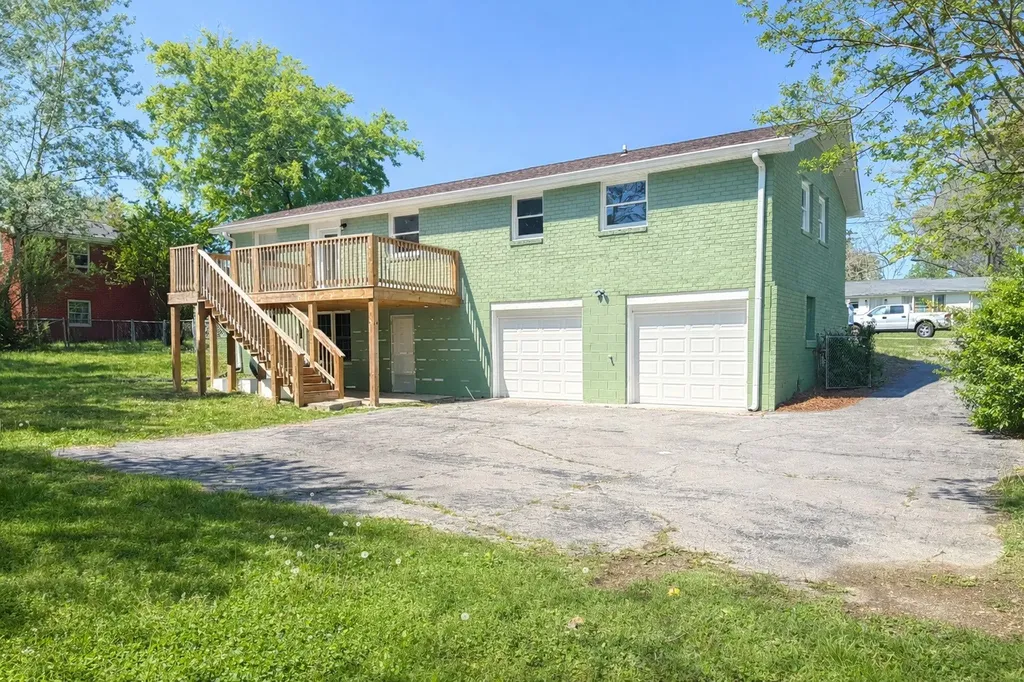 1614 Shady Circle Lebanon TN 37087