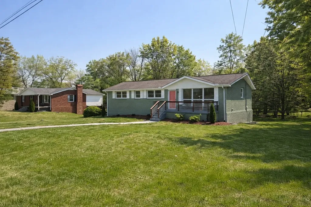 1614 Shady Circle Lebanon TN 37087