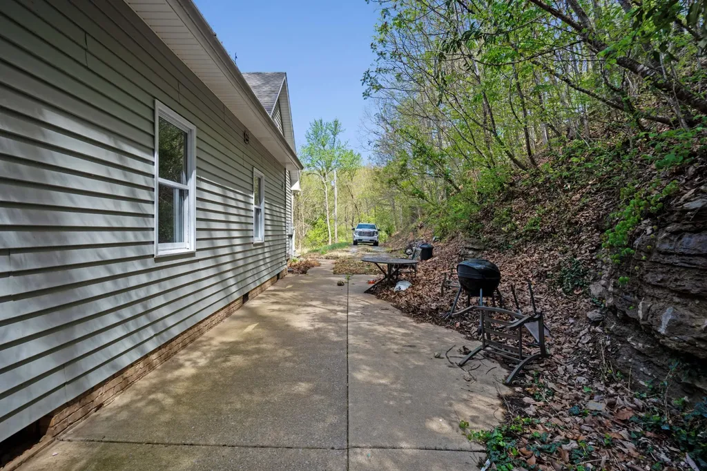 434 Turkey Creek Highway Carthage TN 37030