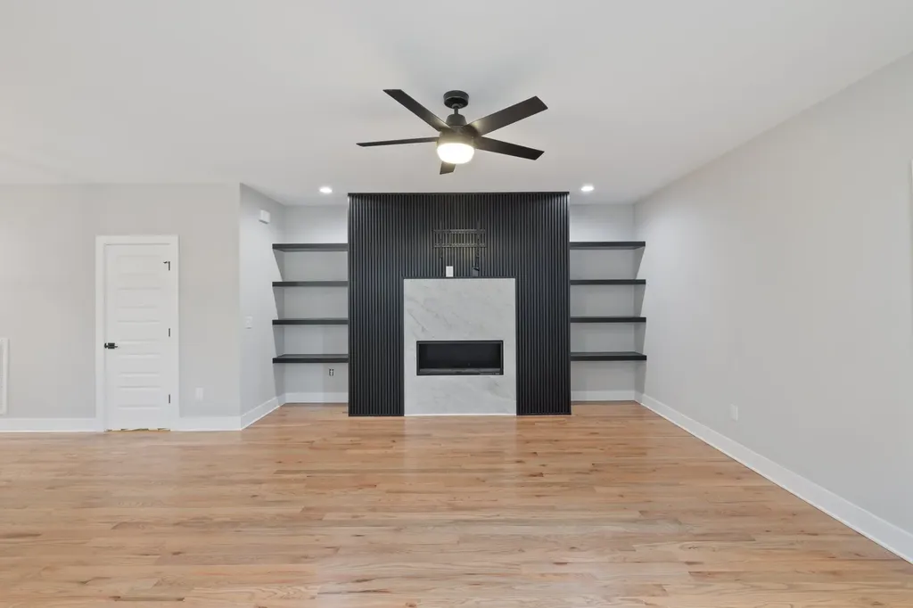 1810B Delta Avenue Nashville TN 37208