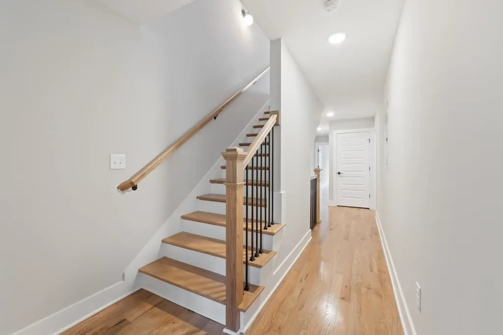 1810B Delta Avenue Nashville TN 37208