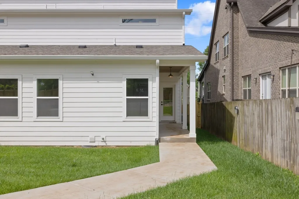 1810B Delta Avenue Nashville TN 37208