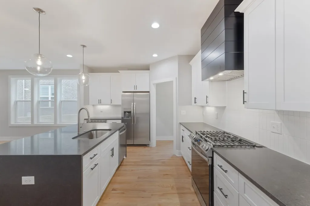 1810B Delta Avenue Nashville TN 37208