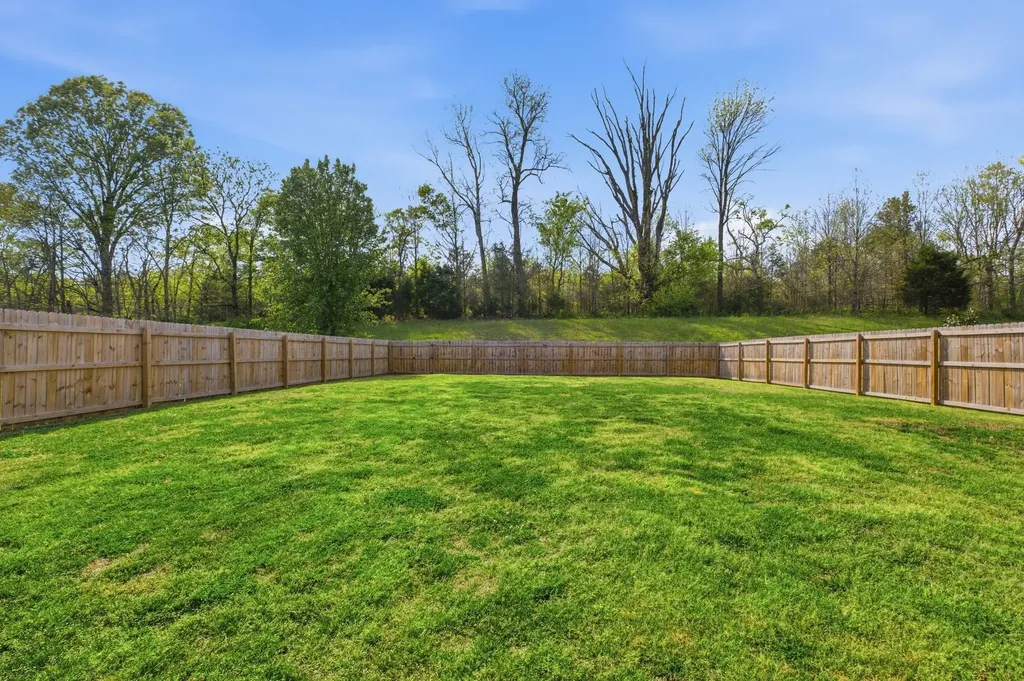 1022 Harmony Lane Hendersonville TN 37075