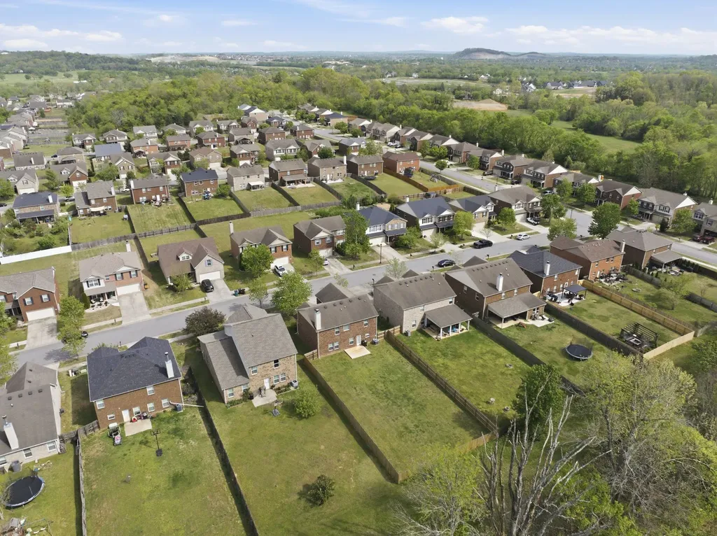 1022 Harmony Lane Hendersonville TN 37075
