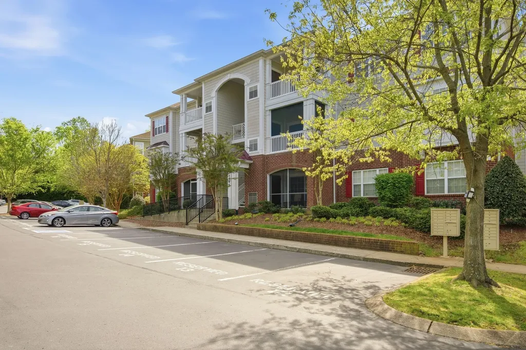 4846 Bevendean Drive Nashville TN 37211
