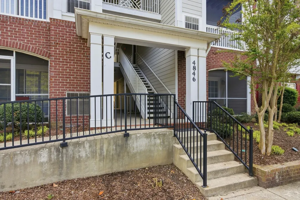 4846 Bevendean Drive Nashville TN 37211