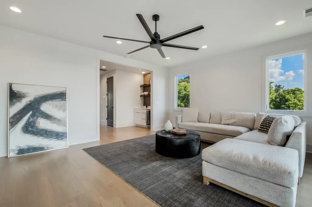 2118 Cliff Drive Nashville TN 37218